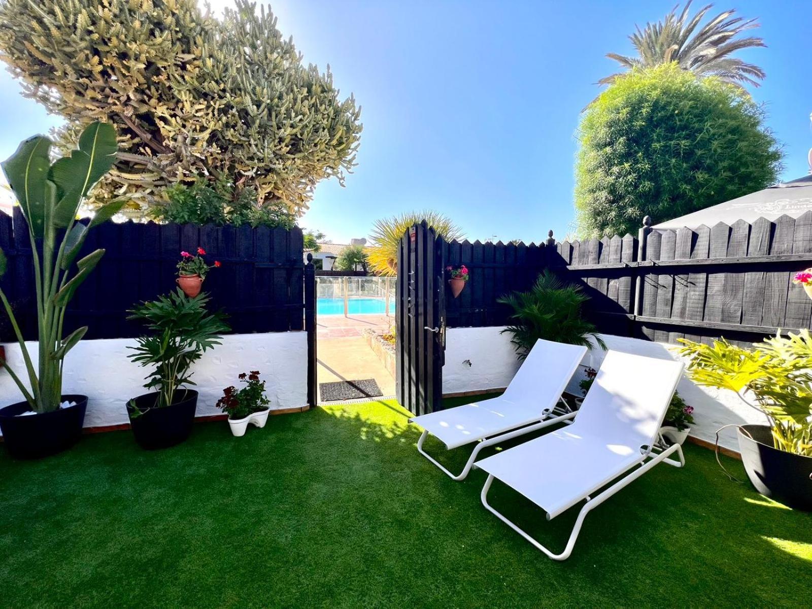 Oasis Beach Holiday Home With Jacuzzi Playa del Inglés Kültér fotó